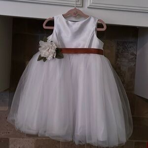 David’s Bridal Flower Girl Dress